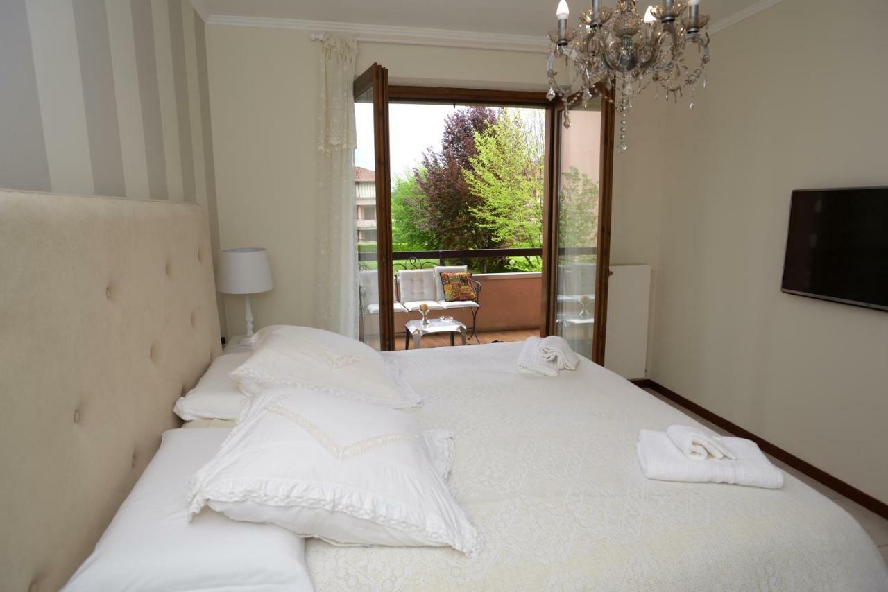 Fiorenza House Luisago Luaran gambar